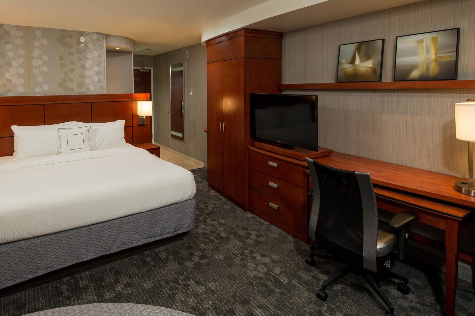 Hotel Courtyard By Marriott Lafayette Esterno foto