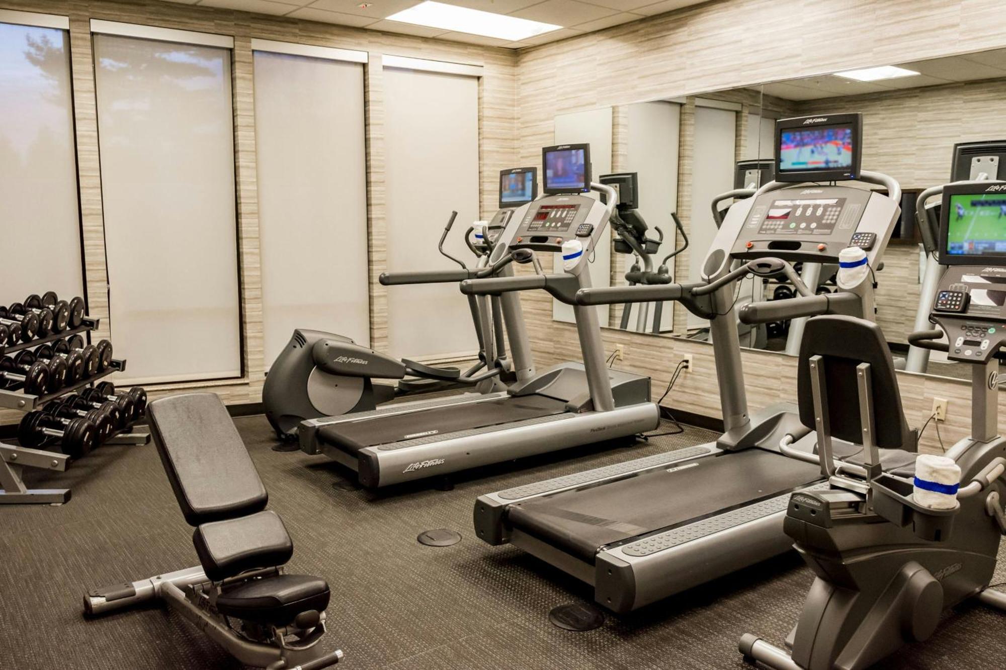 Hotel Courtyard By Marriott Lafayette Esterno foto